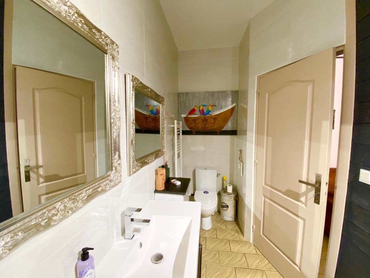 Ô Clair de Lune chambres d'hôtes climatisées à Sarlat - parking privé -piscine chauffée - espace bien-être avec Spa Sarlat-la-Canéda Exterior foto