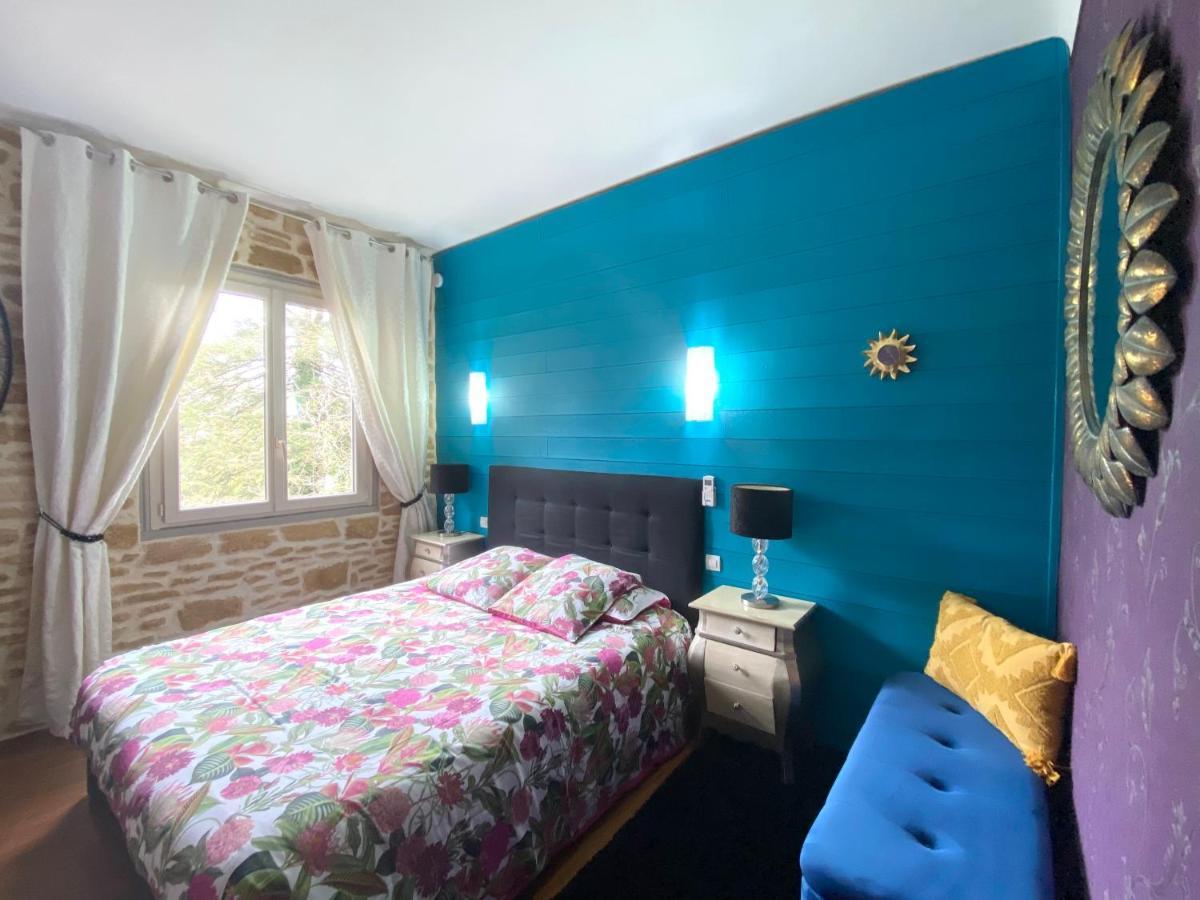 Ô Clair de Lune chambres d'hôtes climatisées à Sarlat - parking privé -piscine chauffée - espace bien-être avec Spa Sarlat-la-Canéda Exterior foto