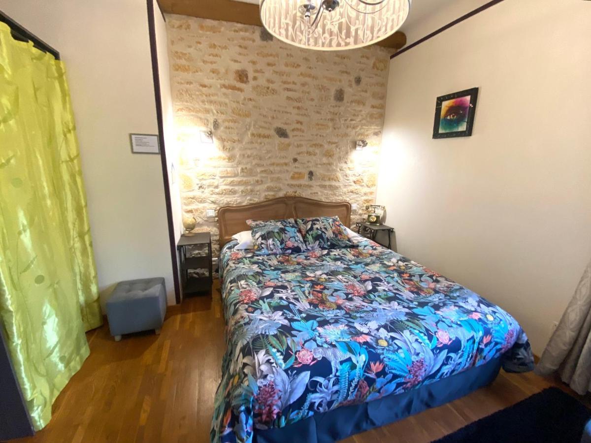 Ô Clair de Lune chambres d'hôtes climatisées à Sarlat - parking privé -piscine chauffée - espace bien-être avec Spa Sarlat-la-Canéda Exterior foto