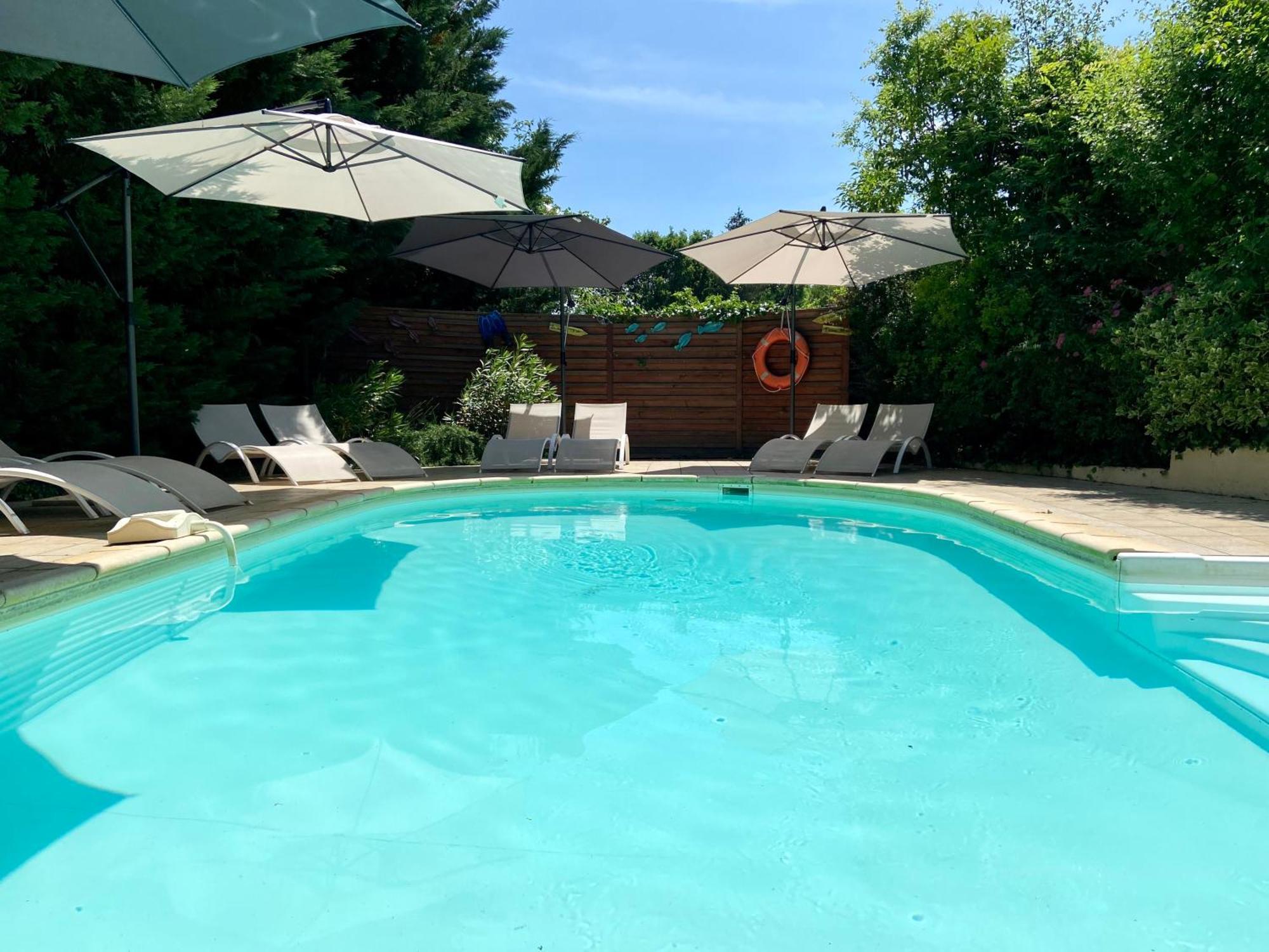 Ô Clair de Lune chambres d'hôtes climatisées à Sarlat - parking privé -piscine chauffée - espace bien-être avec Spa Sarlat-la-Canéda Exterior foto