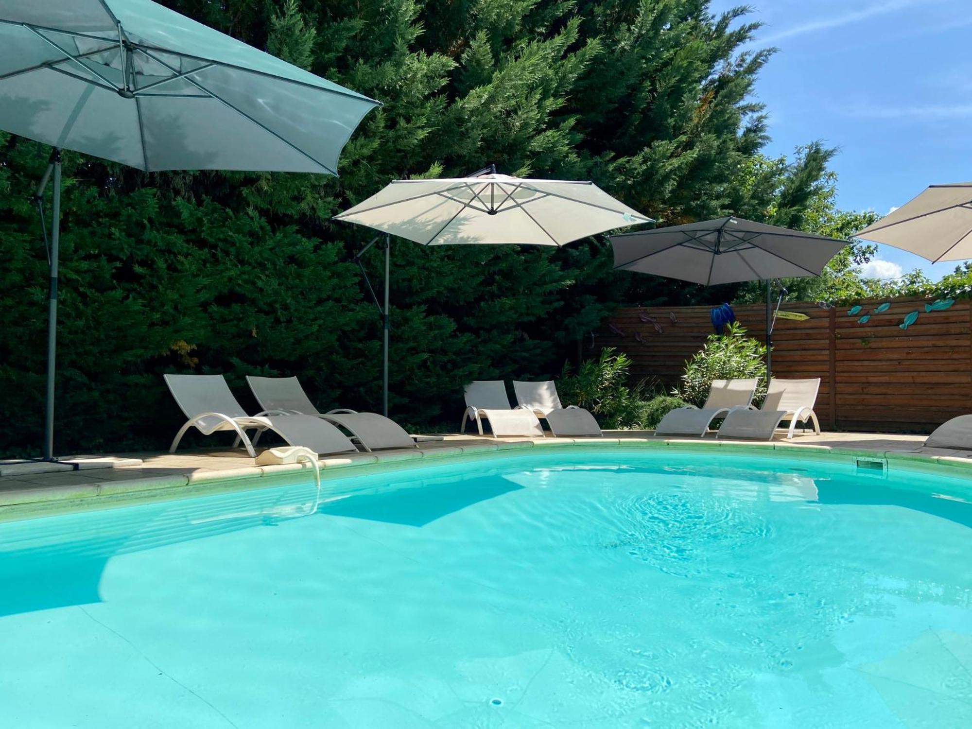 Ô Clair de Lune chambres d'hôtes climatisées à Sarlat - parking privé -piscine chauffée - espace bien-être avec Spa Sarlat-la-Canéda Exterior foto