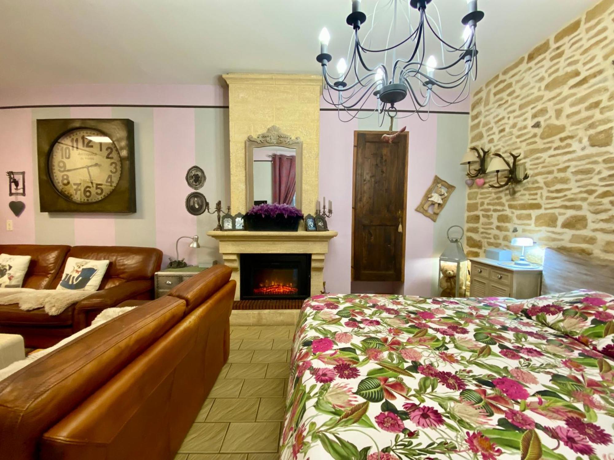 Ô Clair de Lune chambres d'hôtes climatisées à Sarlat - parking privé -piscine chauffée - espace bien-être avec Spa Sarlat-la-Canéda Exterior foto