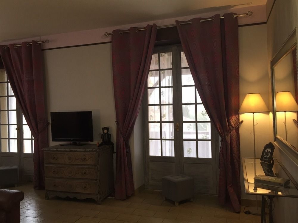 Ô Clair de Lune chambres d'hôtes climatisées à Sarlat - parking privé -piscine chauffée - espace bien-être avec Spa Sarlat-la-Canéda Exterior foto