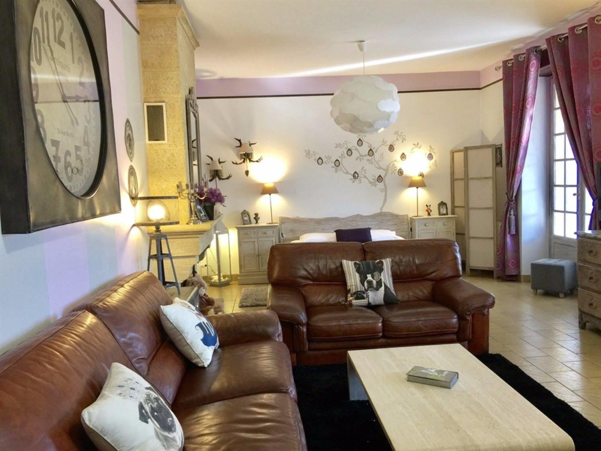 Ô Clair de Lune chambres d'hôtes climatisées à Sarlat - parking privé -piscine chauffée - espace bien-être avec Spa Sarlat-la-Canéda Exterior foto